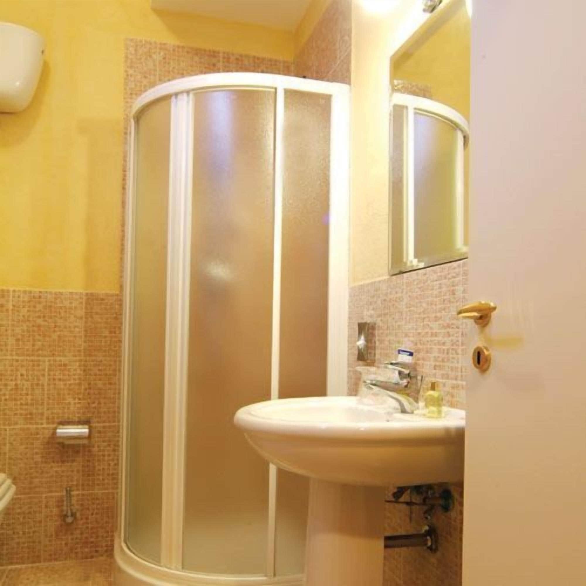 Hotel Eden نابولي المظهر الخارجي الصورة