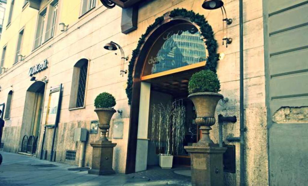 Hotel Eden نابولي المظهر الخارجي الصورة